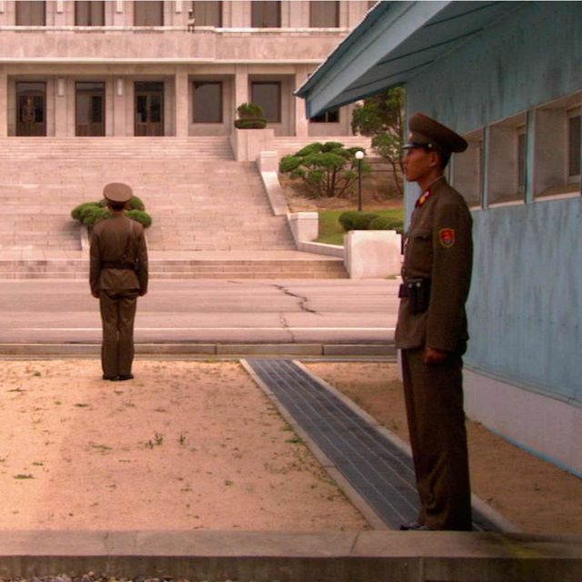 Στα Άδυτα της Βόρειας Κορέας: Η Δυναστεία των Κιμ